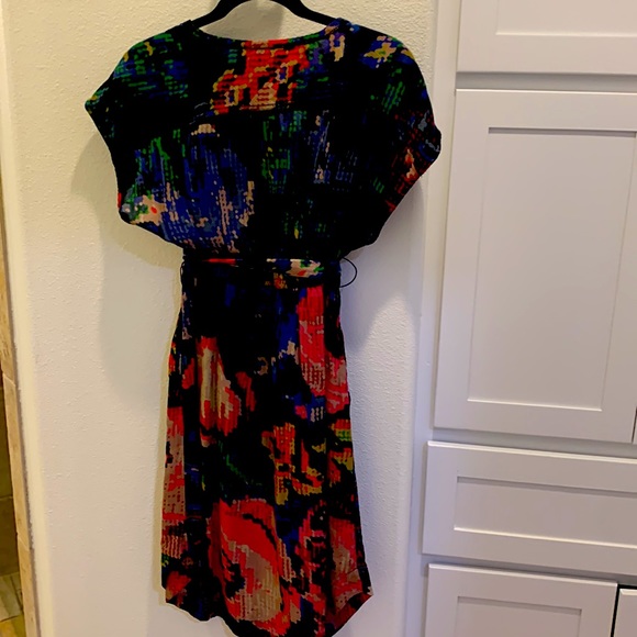 Anthropologie Digital Floral Motif MIDI - Picture 5 of 6